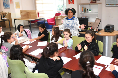 Miniklerden Küçük Yazarlar Atölyesi’ne yoğun ilgi
