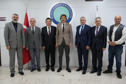 Bursa’da Hacivat ve Karagöz Kültürü Üniversite İş Birliğiyle Canlanıyor