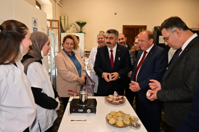 Köklü Tarım Mektebinde Geleceğin Ziraatçileri Yetişiyor