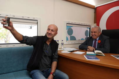 “Söz Sende” Programı Nilüfer’in Her Köşesinde Devam Ediyor