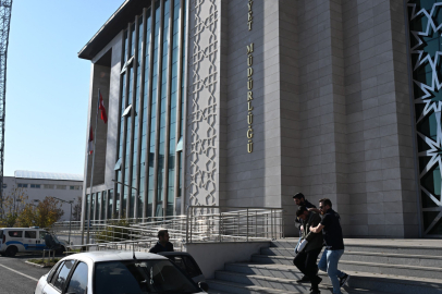 Dolandırıcı, Polis Ekiplerinden Kaçamadı