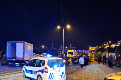 Kavga etikleri kişiyi denize attılar