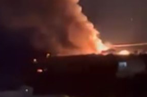 Kamyonet Alev Topuna Döndü