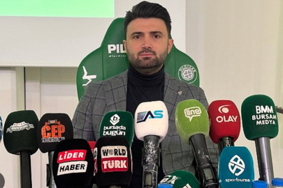 Bursaspor Gebze Deplasmanında Dağılırken, Başkan Çelik’ten Taraftara Umut Mesajı