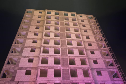 İntihara kalkışan kadını polis ikna etti