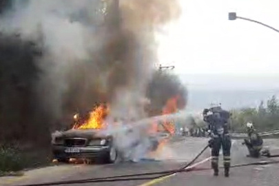 Seyir Halindeki Otomobil Alev Alev Yandı