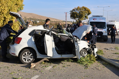 Elazığ'da feci kaza: Anne ve bebeği can verdi