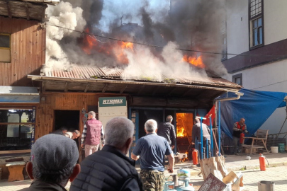 Kalaycı Dükkanında Yangın