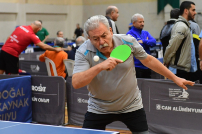 Ulusal Bursa Veteran Masa Tenisi Turnuvası sona erdi