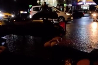 Kavşakta Yaşanan Kaza Saniye Saniye Kamerada