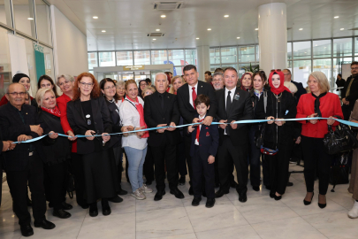 “Atatürk ve Cumhuriyet’in Işığında” Sergisi Sanatseverlerle Buluştu