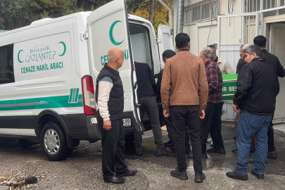 Ders Çıkışı Otobüs Beklerken Canından Oldu