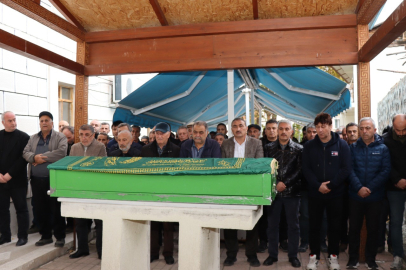 Eski belediye başkanı son yolculuğuna uğurlandı