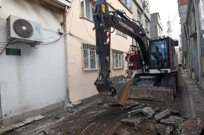 Osmangazi'de yollar yenileniyor