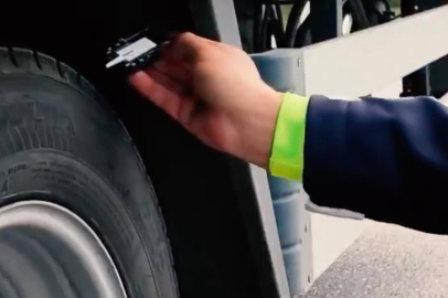 Kış lastiği takma zorunluluğu başlamasıyla emniyet ekipleri denetlemelere başladı