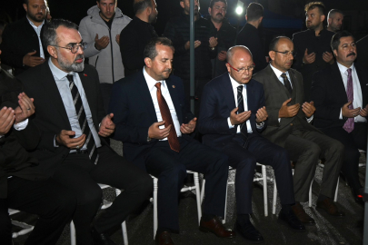 Bursa Protokolü, Şehit Uslu’nun Ailesiyle Bir Araya Geldi