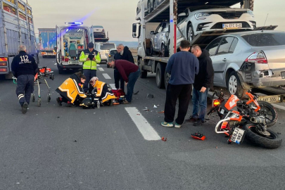 TEM’de Feci Kaza: Motosiklet Tıra Arkadan Girdi