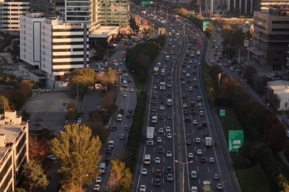 Ara Tatilin Bitmesiyle Trafik Arttı