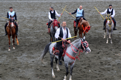 Asırlık Gelenek Devam Ediyor