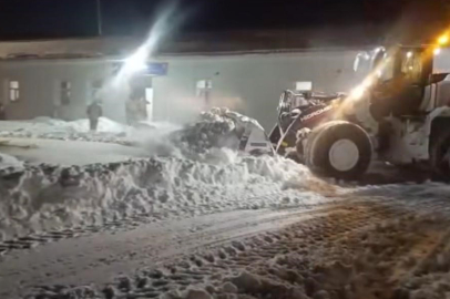 Kapanan Yollar İçin Yoğun Mesai