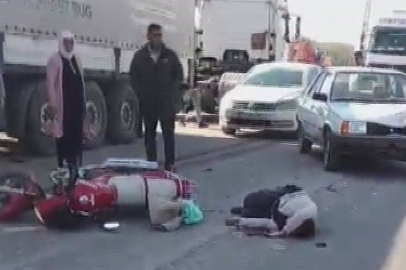 Otomobille, Motosiklet Kafa Kafaya Çarpıştı: 2 Yaralı