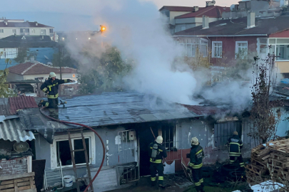 Sobayı yakıp alışverişe çıktı, geldiğinde evi küle döndü