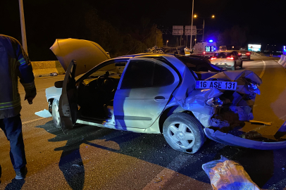 Mudanya'da İki Otomobil Çarpıştı: 2 Yaralı