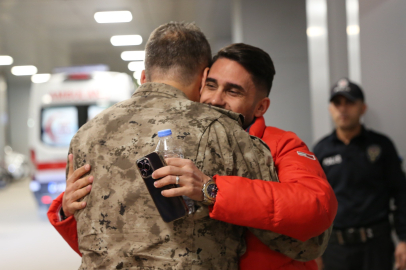 Şırnak'ta gönüller fethedildi, yeni doğan bebeğe "Volkan" adı verildi
