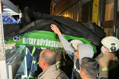 Hatay'da Facia: 2 Kişi Yanarak Can Verdi