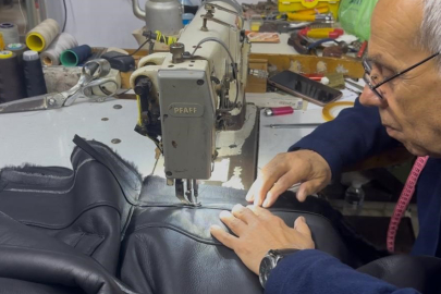 Yarım Asırdır Deri Tamiri Yapıyor...