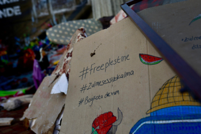 Gazze İçin Dayanışma Çarşısı Gemlik’te Yoğun İlgi Gördü