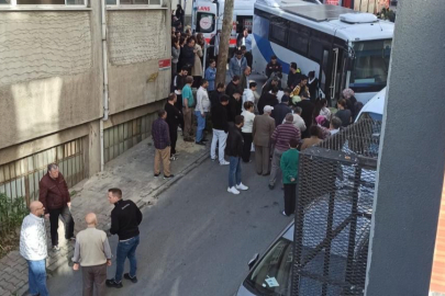 İstanbul’da feci kaza: Eşinin sürdüğü minibüsün altında kalan kadın öldü