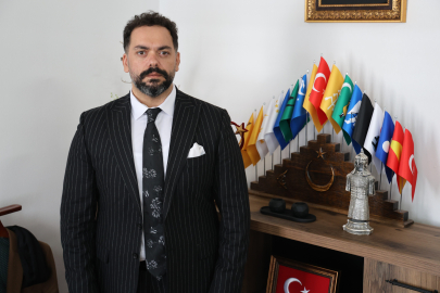 Doç. Dr. Yüksel: "Çocuklarımıza bırakacağımız en büyük miras barış ve kardeşliğin hakim olduğu bir ülkedir"