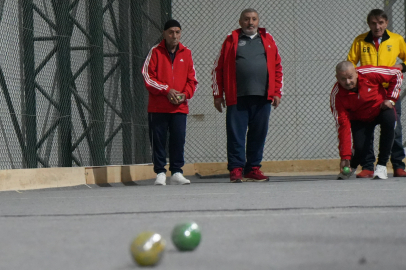 Bayburt’ta Huzur Bocce Ligi: Huzurevi Sakinleri Dostluk İçinde Yarıştı