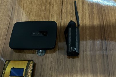 Sınavda Kopya Çekmeye Çalıştı...