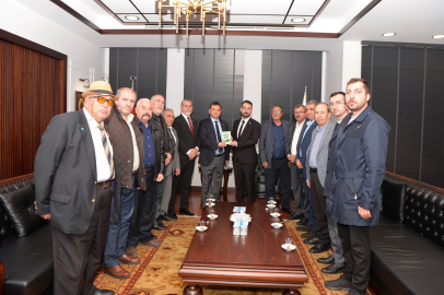 İYİ Parti Osmangazi İlçe Yönetiminden Başkan Aydın’a Ziyaret