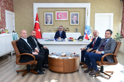 Kestel Belediye Başkanı Ferhat Erol’dan Yeni İlçe Millî Eğitim Müdürüne Ziyaret