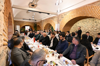 Bursa’nın Tarihi Çarşısında Sektör Buluşması: “Ticaretin Yedi Asırlık Kalbi İçin Birlik”