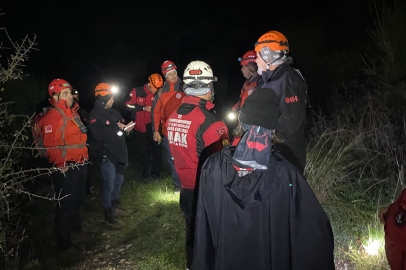 Alzheimer hastası yaşlı adam günlerdir aranıyor