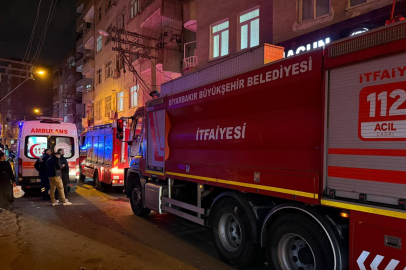 Eşiyle tartıştı, evini ateşe verdi