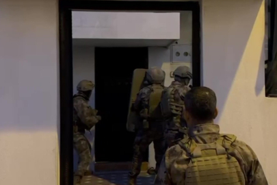 Suç örgütlerine silah ve mühimmat sağlayan çeteye operasyon; 11 tutuklama