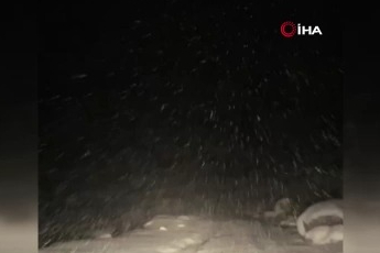 Rize’nin yüksek kesimlerinde yoğun kar yağışı etkili oldu