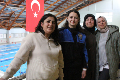Amasya'da polis destekli ücretsiz yüzme kursu