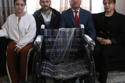 MHP Sur İlçe Başkanlığı’ndan Engelli Ailelere Tekerlekli Sandalye Desteği