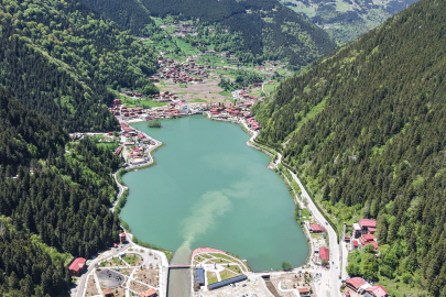 Uzungöl'e Sümela Modeli