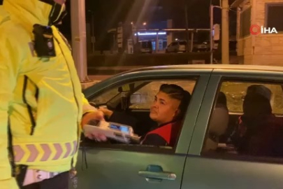 Alkollü otomobil kullanan gencin ehliyetine 6 ay el konuldu