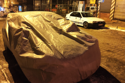 Dondurucu soğuk hava, sürücülere zor anlar yaşatıyor