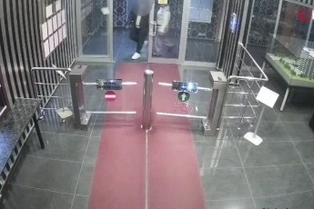 Ankara’da sevgili çift, bir kişiyi gasp etti