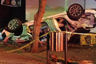 Otomobil Takla Atarak Yoldan Çıktı: 1 Ölü, 1 Yaralı