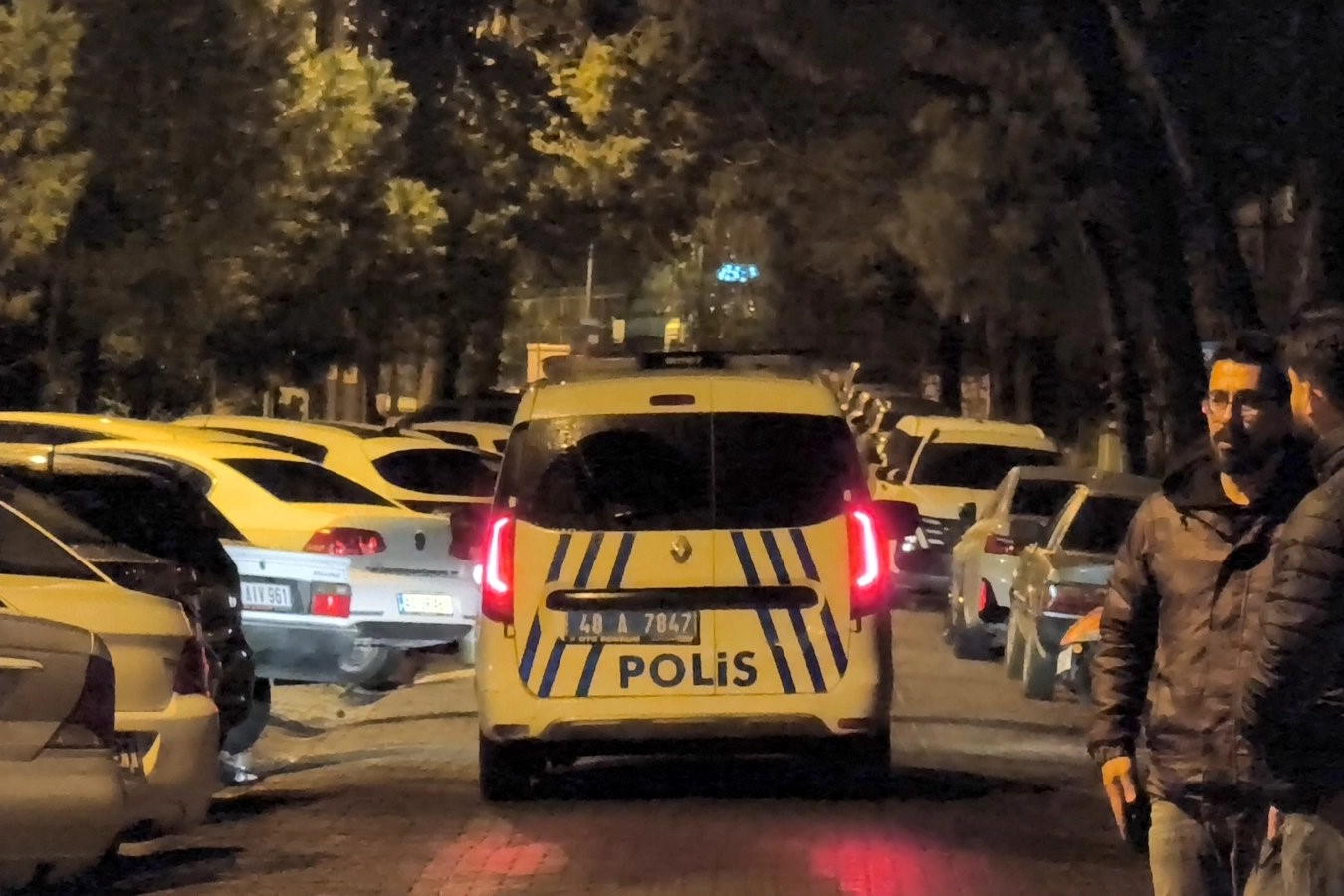 Bıçaklı kavgada 1 kişi ağır yaralı